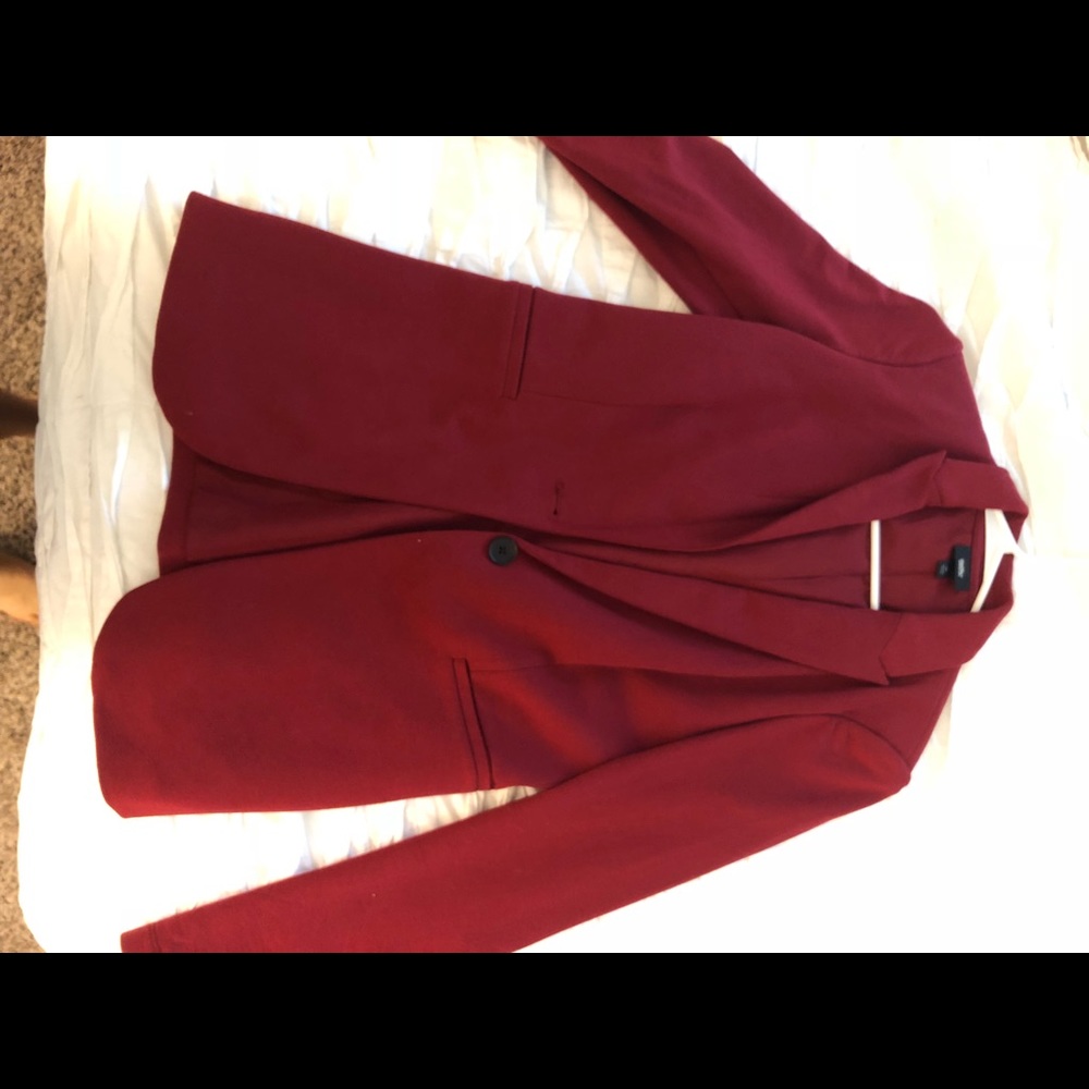 Maroon blazer